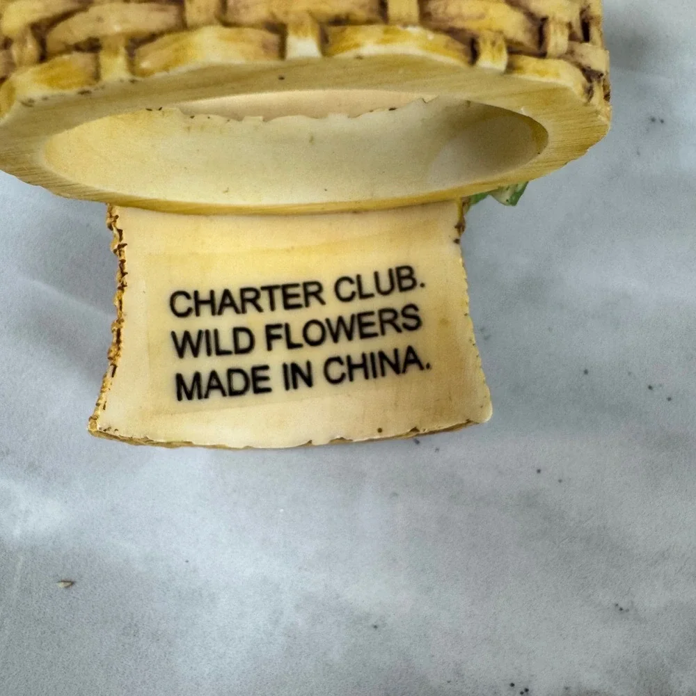 Charter Club Wild Flowers Resin Napkin Rings Set of‎ 8 Pansy Lilac Tulip Lily